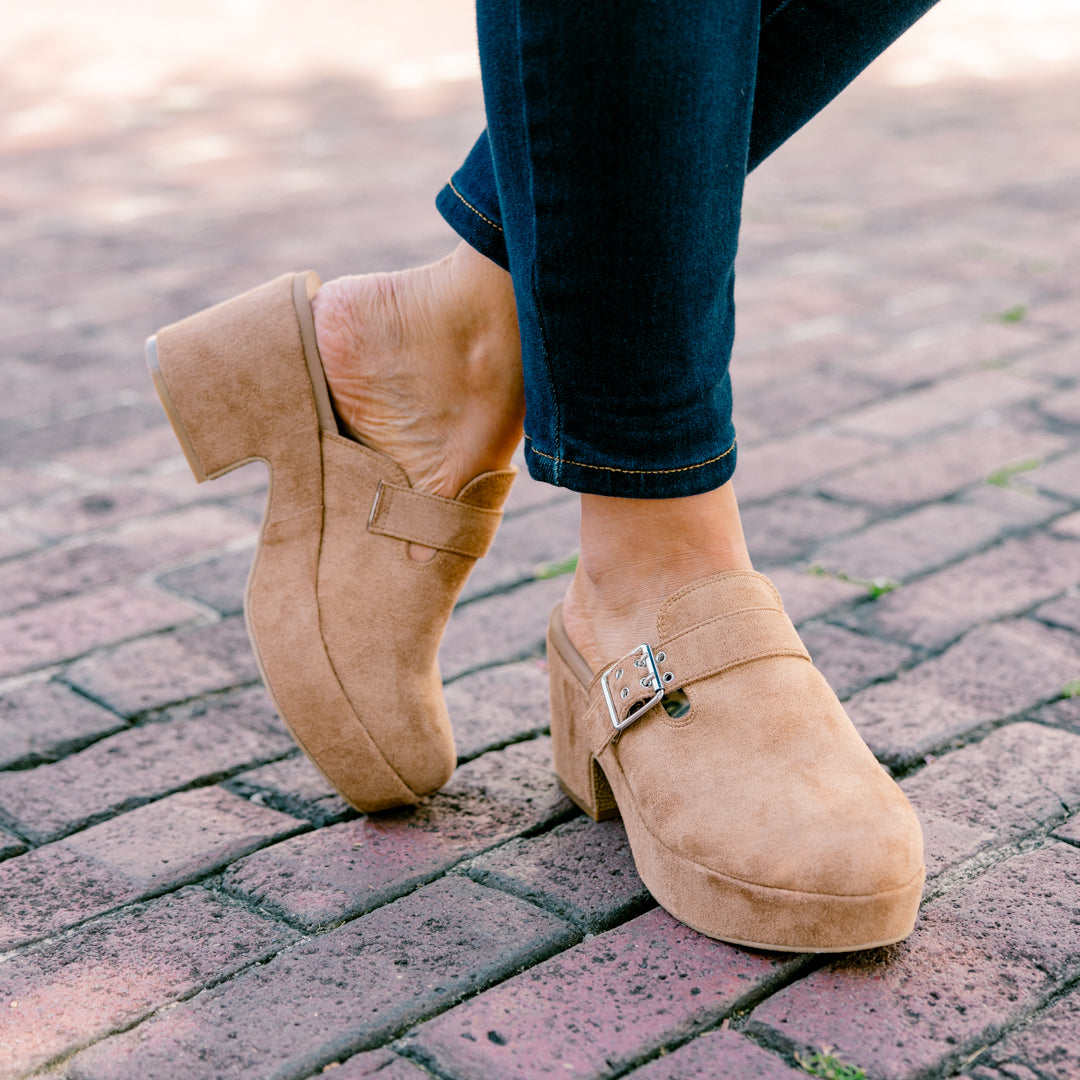 Corky's: Back On You Clogs, Tobacco - Image 6